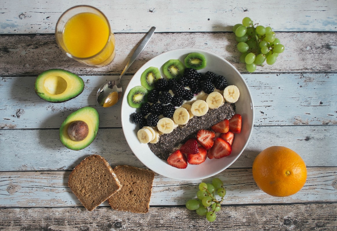 Equipo editorial informando sobre nutrición
